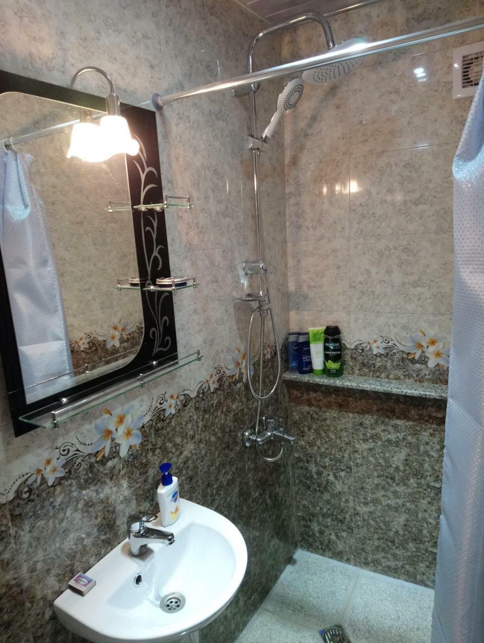 Guest House And Cellar Winery In Ortabatumi Batumi Georgia المظهر الخارجي الصورة